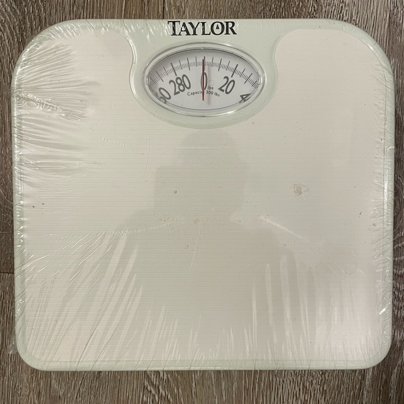 Taylor Scale for measuring your weight, never used, still wrapped in plastic - Picture 1 of 4